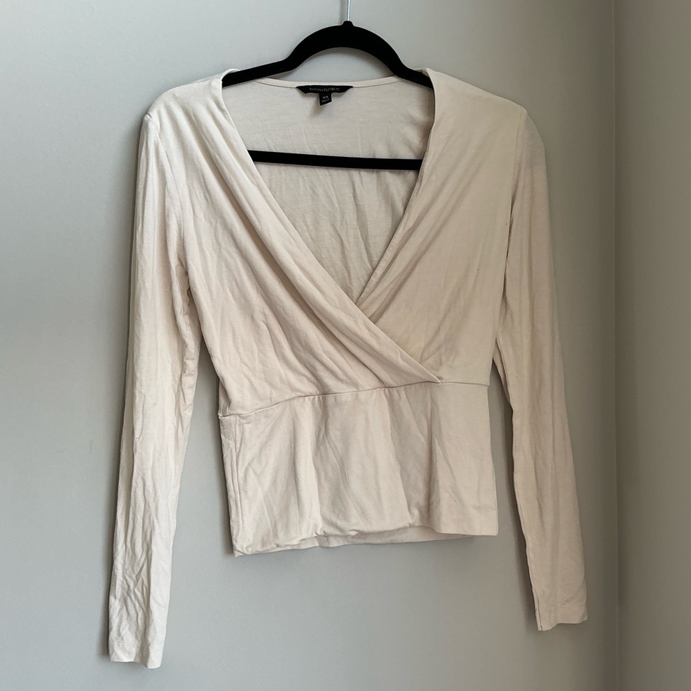 Banana Republic Cream Wrap Top Long Sleeve XS Soft Stretch Minimal Chic